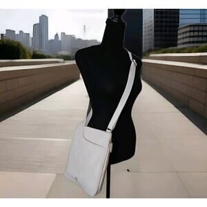 Radley London Leather Zip Around Crossbody White 10.5x9x2 $198
